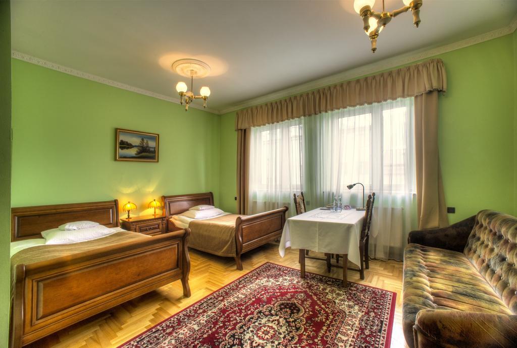 سانوك Hotel Jagiellonski الغرفة الصورة